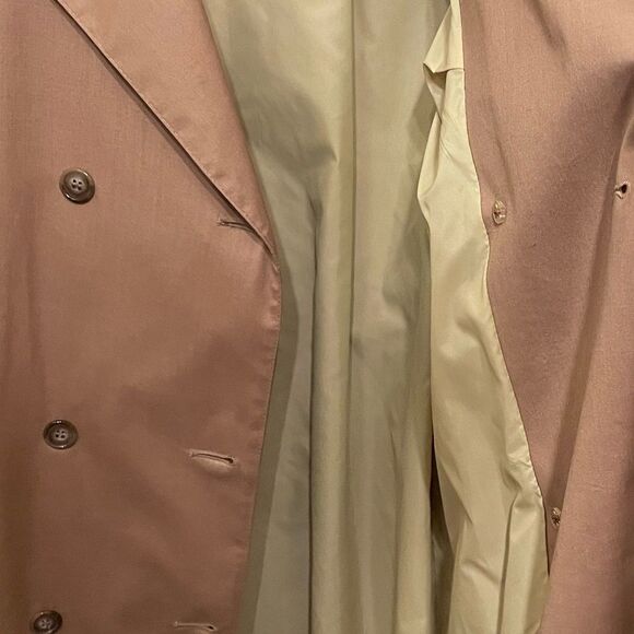 London Fog Tan Trench Coat - Size 6 Petite - Excellent Condition - Picture 7 of 10